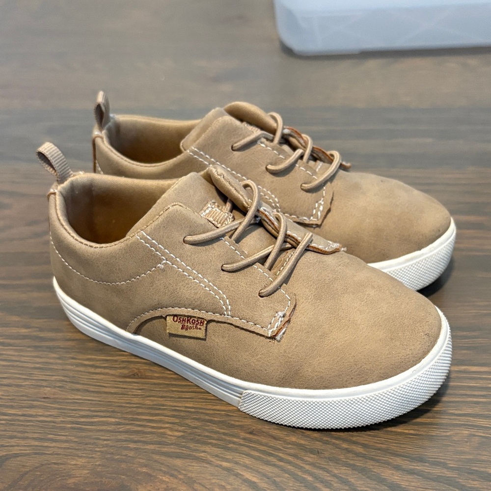 OshKosh B'gosh Tan Kids Sneakers
